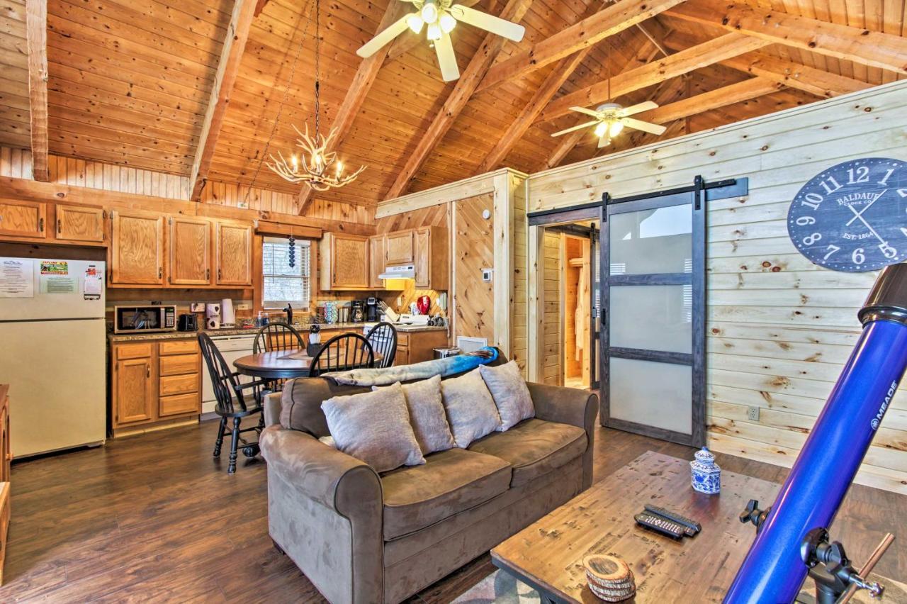 Sevierville Cabin With Private Hot Tub And Fireplace! מראה חיצוני תמונה