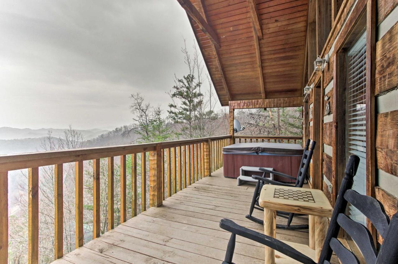 Sevierville Cabin With Private Hot Tub And Fireplace! מראה חיצוני תמונה